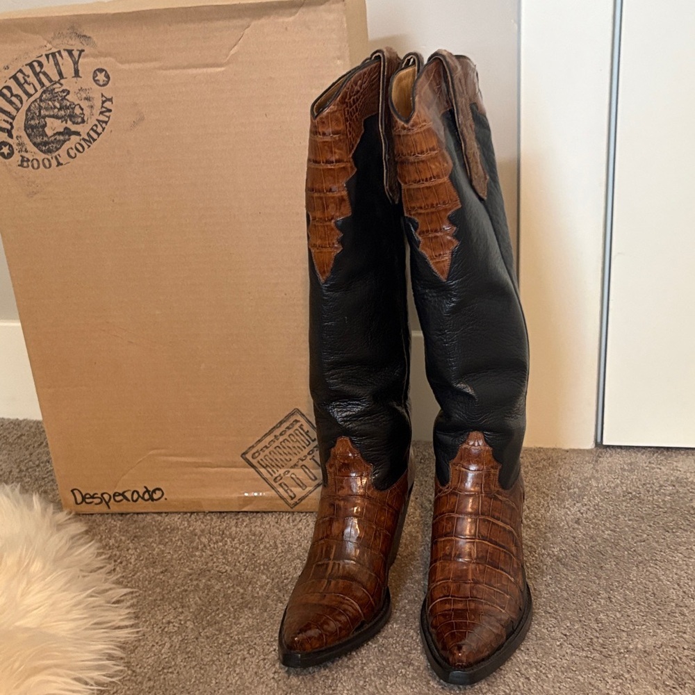 Liberty Boot Co handmade caiman and deertan fashion cowgirl Boots. NWT.